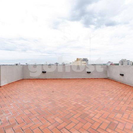 أسونسيون Chic Loft With Balcony In Las Mercedes المظهر الخارجي الصورة